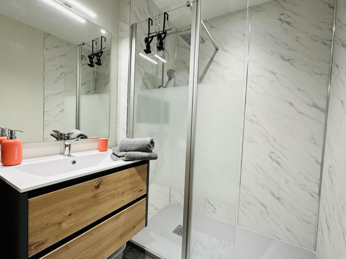 Appartement Renove A Neuf Avec Vue Imprenable Sur La Baie Des Sables D Olonne 6 Pers Les Sables-dʼOlonne Exteriér fotografie