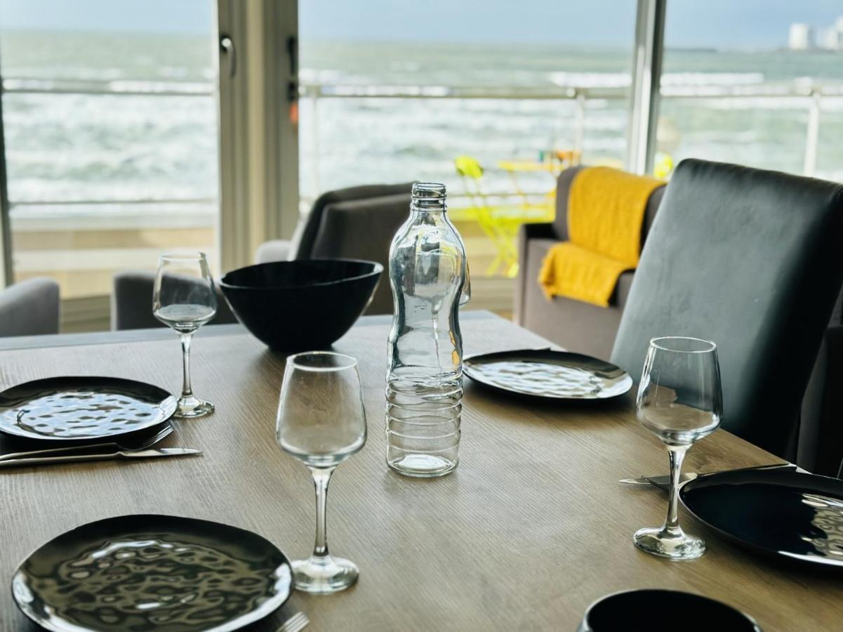Appartement Renove A Neuf Avec Vue Imprenable Sur La Baie Des Sables D Olonne 6 Pers Les Sables-dʼOlonne Exteriér fotografie